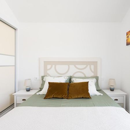 Classbnb - Two Apartments 250M From Las Americas Beach プラヤ・デ・ラス・アメリカス エクステリア 写真