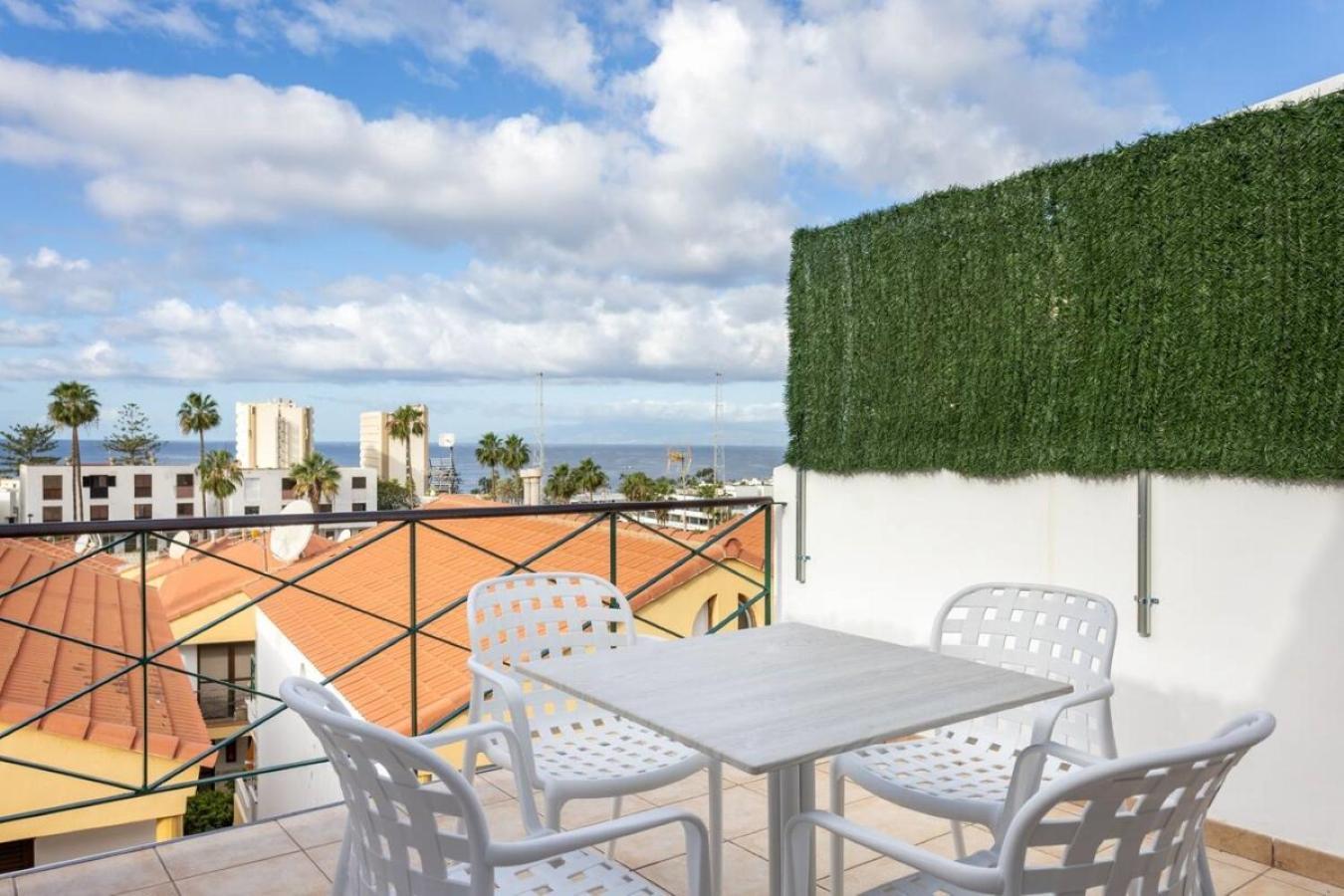 Classbnb - Two Apartments 250M From Las Americas Beach プラヤ・デ・ラス・アメリカス エクステリア 写真