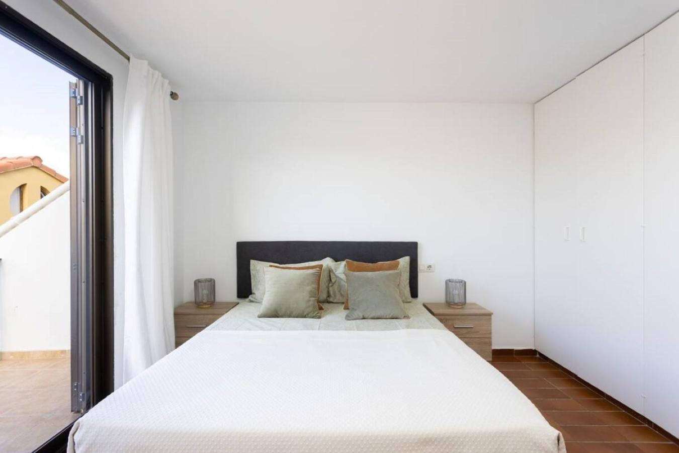 Classbnb - Two Apartments 250M From Las Americas Beach プラヤ・デ・ラス・アメリカス エクステリア 写真