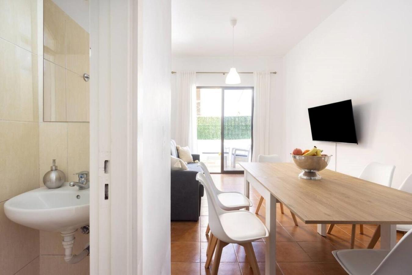 Classbnb - Two Apartments 250M From Las Americas Beach プラヤ・デ・ラス・アメリカス エクステリア 写真